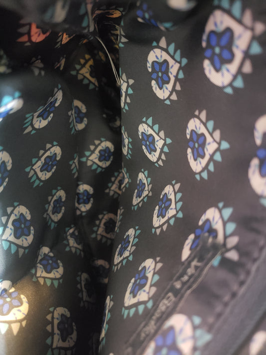 VERA BRADLEY CROSSBODY