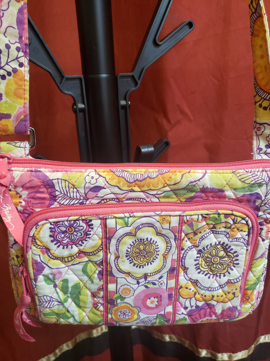 VERA BRADLEY CROSSBODY