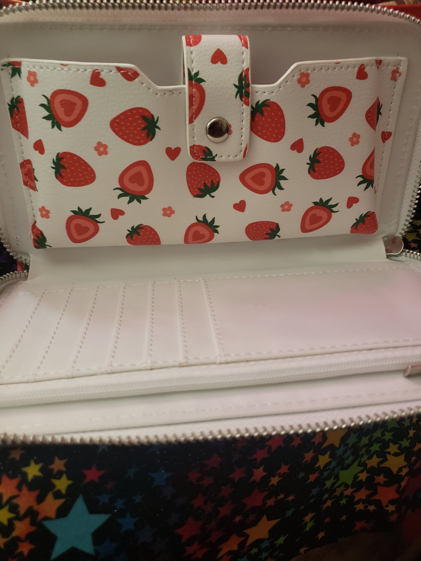 MADDEN GIRL STRAWBERRY WALLET