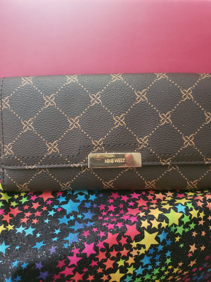 NINE WEST WALLET