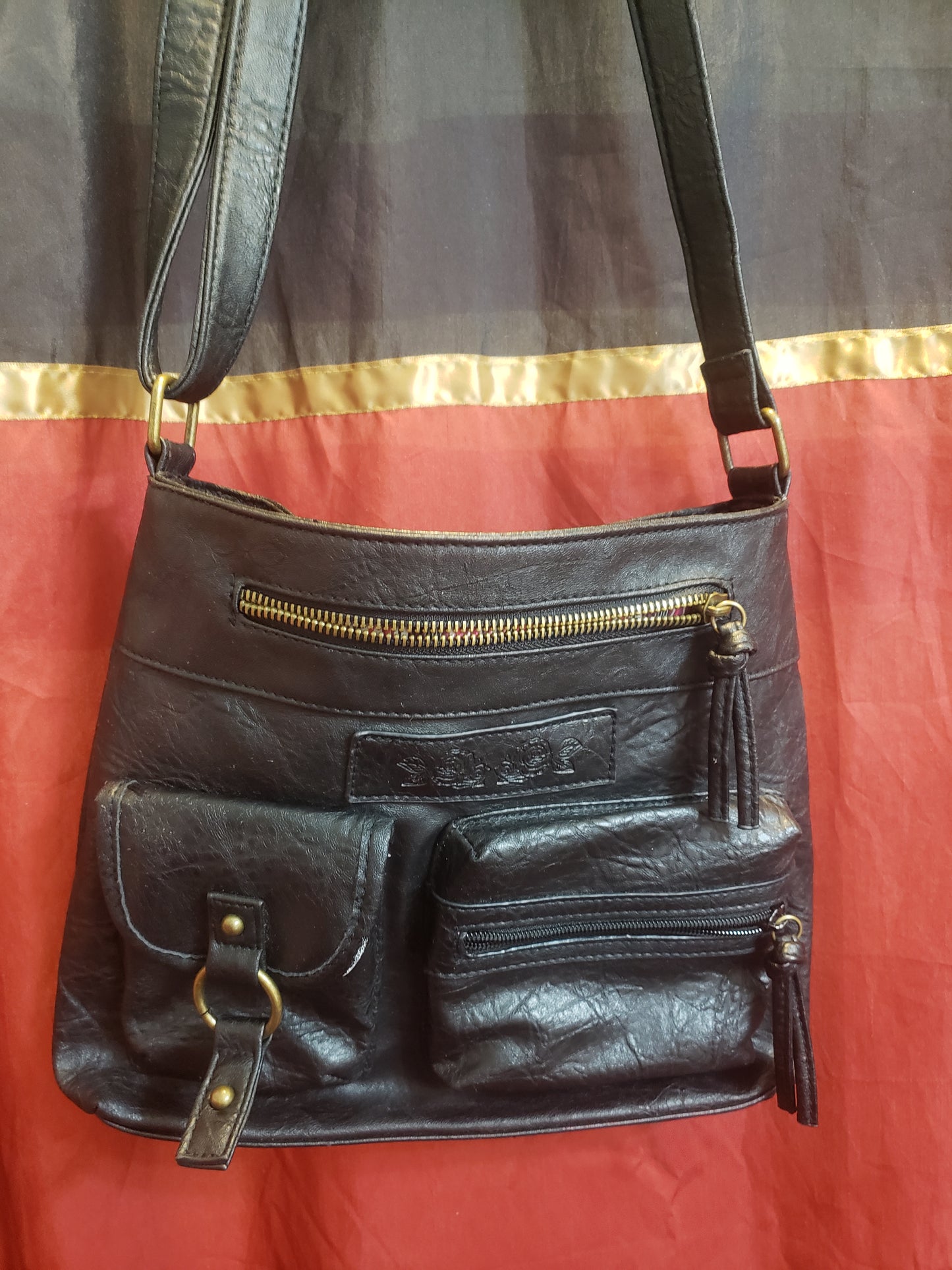 AMERICAN EAGLE CROSSBODY
