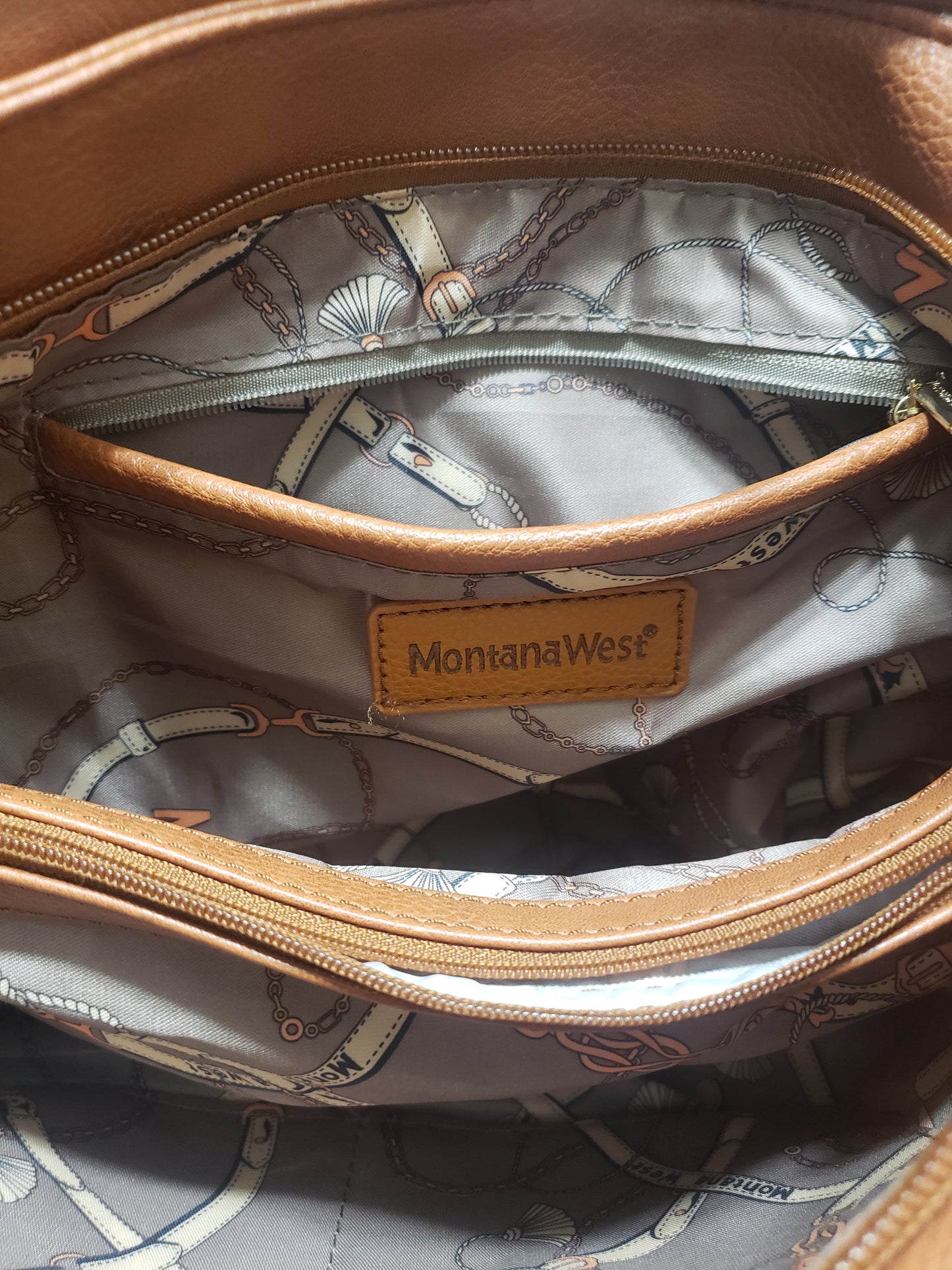 MONTANA WEST HOBO CROSSBODY